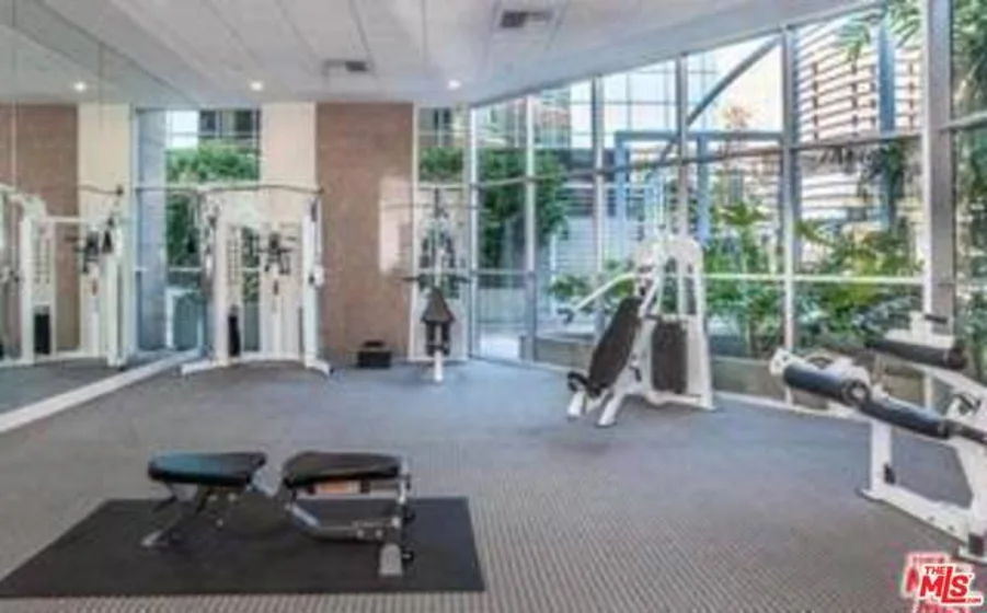 801 S Grand Avenue #2107 photo 10