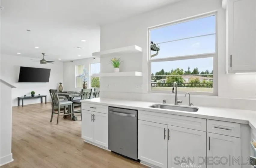 4382 Pacifica Way #1 photo 22