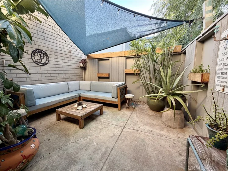 22030 Calvert #2 photo 16