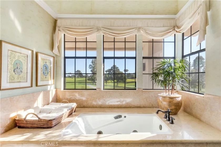 34 Ocean Vista photo 18