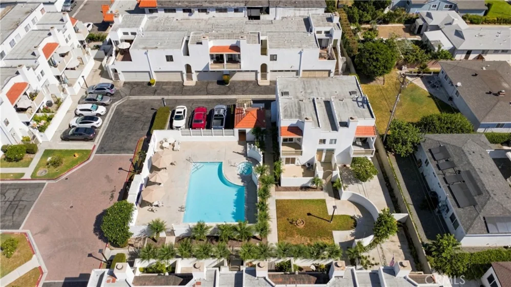 12700 Josephine photo 37