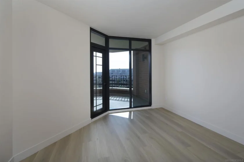 500 W Harbor Boulevard #808 photo 38