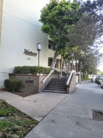 321 S San Vicente Boulevard #207 photo 1