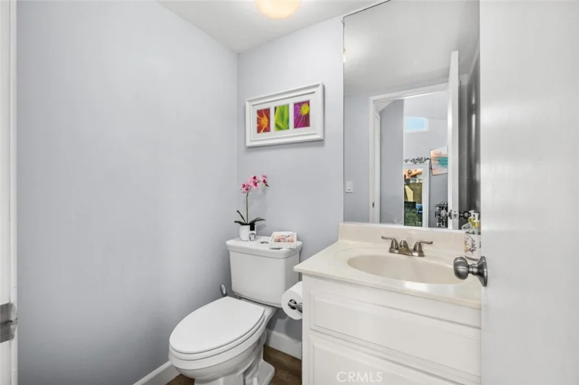 5588 Orange Avenue photo 46