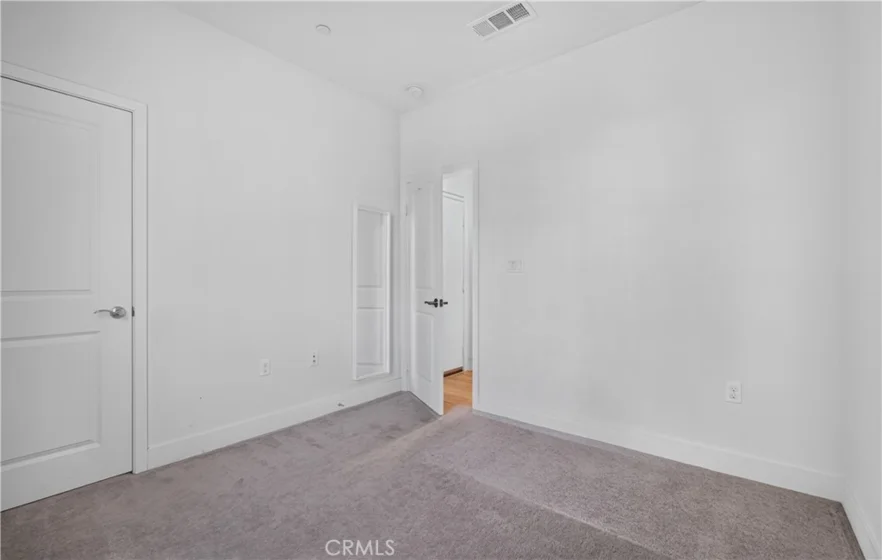 340 S Auburn Heights photo 20