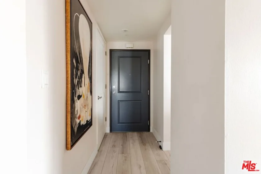 1155 N La Cienega #1205 photo 16