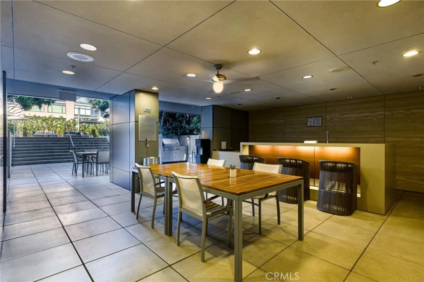 1155 S S Grand Avenue #1601 photo 27