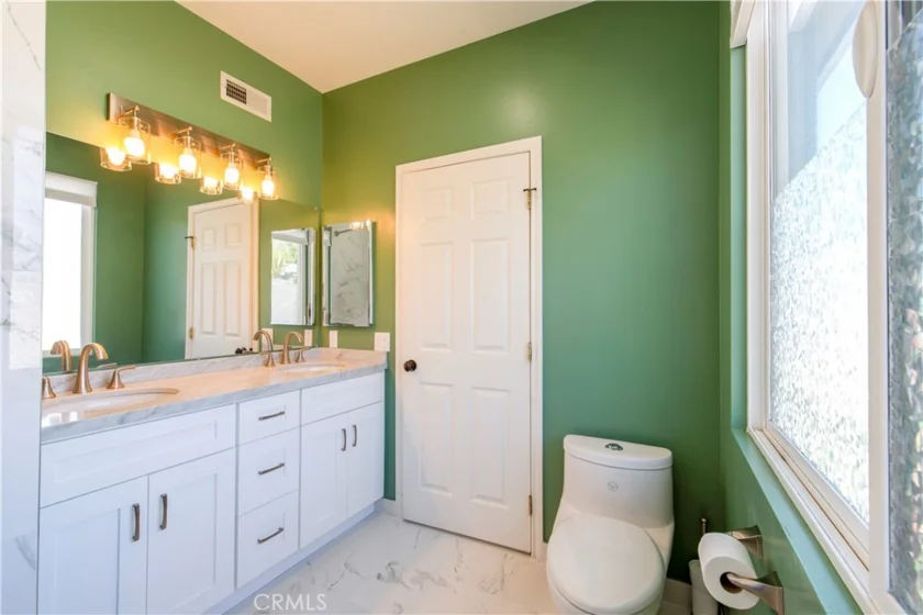 1448 N Fair Oaks Avenue #Unit 107 photo 18