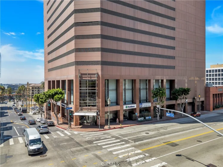 1100 Wilshire Boulevard #3302 photo 15