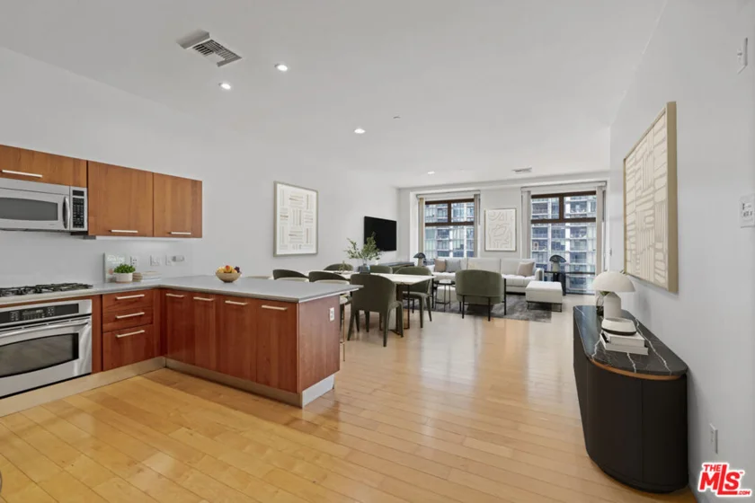 801 S Grand Avenue #1204 photo 1