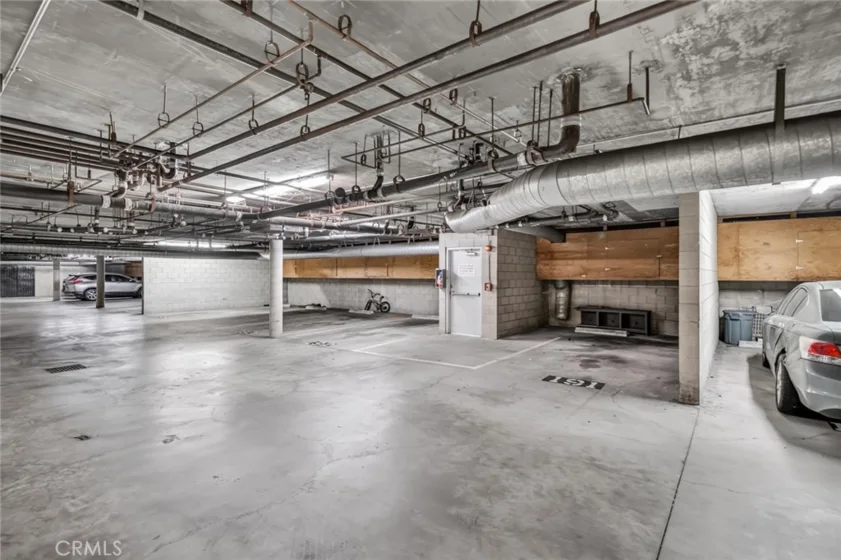 1026 S Marengo Avenue #2 photo 45
