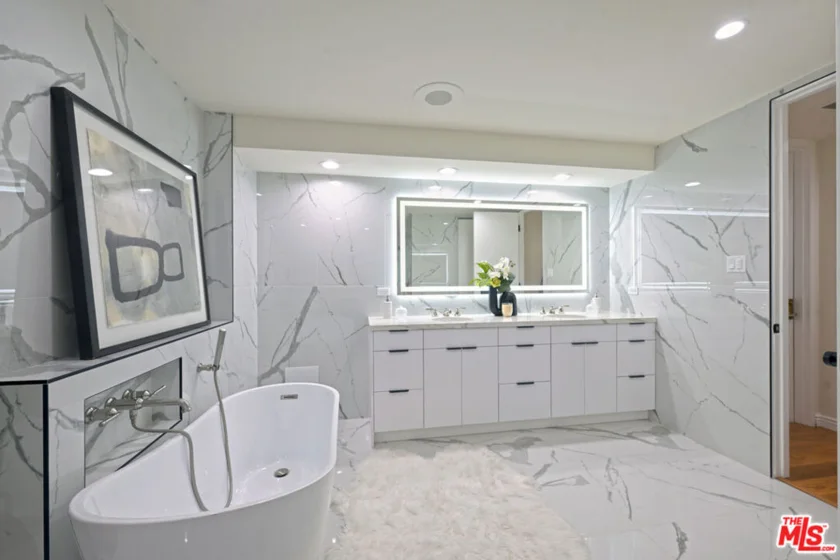 10601 Wilshire Boulevard #1404 photo 38