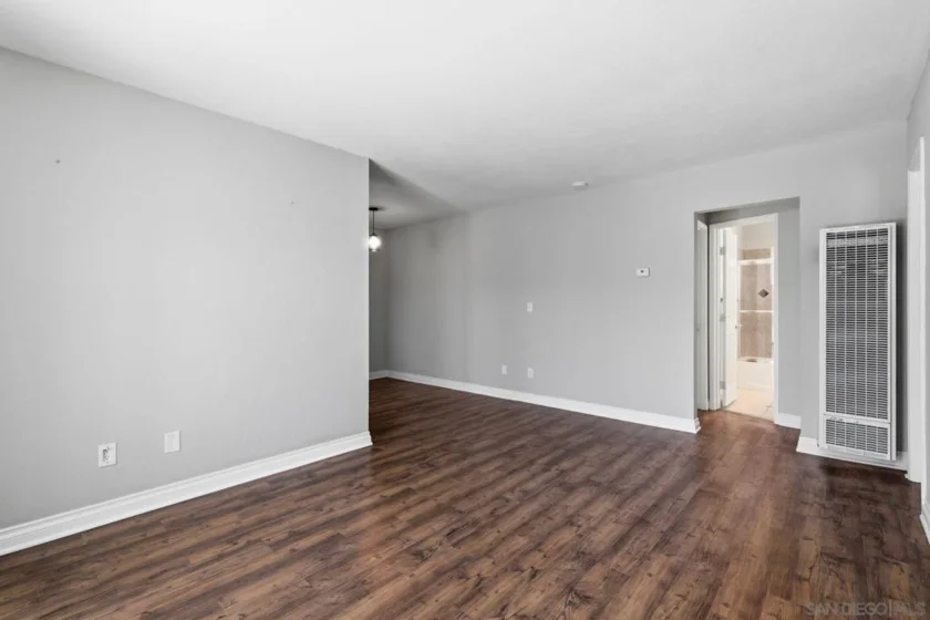 4747 Hamilton #12 photo 22