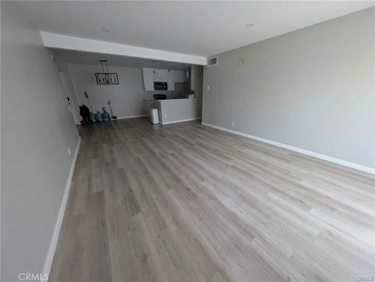 5460 White Oak Avenue #c302 photo 4