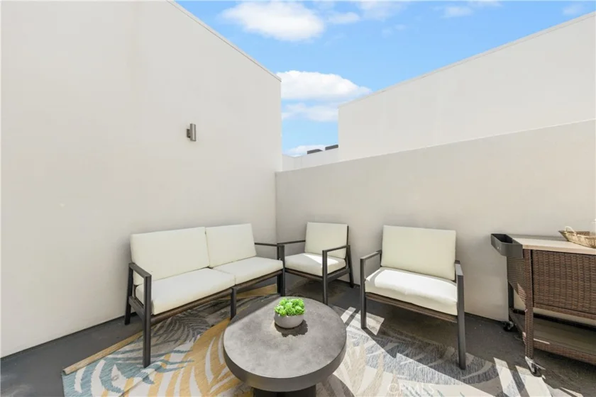 168 S Monterey Street #506 photo 38