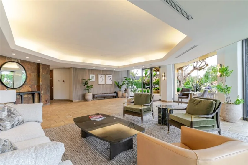750 S Spaulding Avenue #129 photo 24