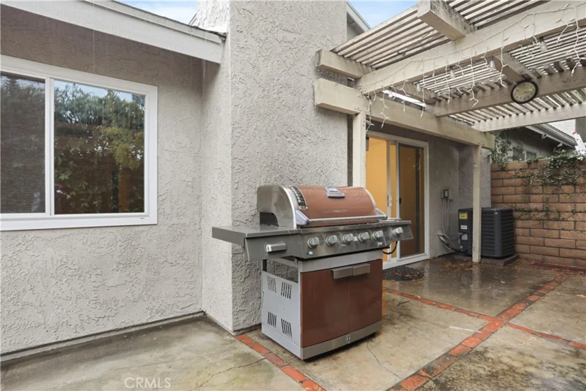 1676 Sumac photo 27