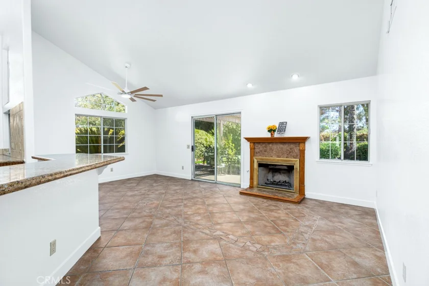 31211 Corte Alhambra photo 7