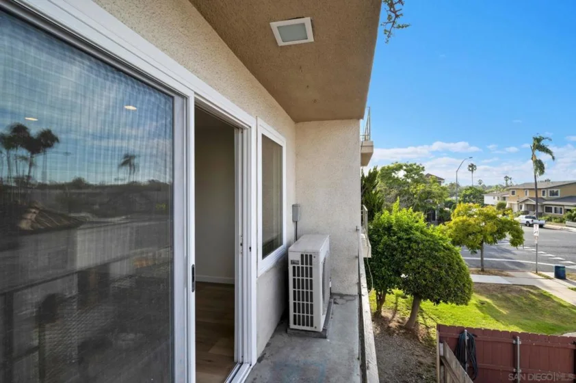 3431 Park Boulevard #202 photo 26