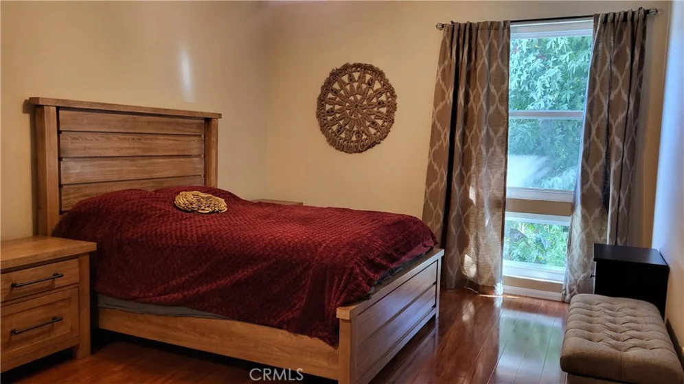 11225 Peach Grove Street #202 photo 9