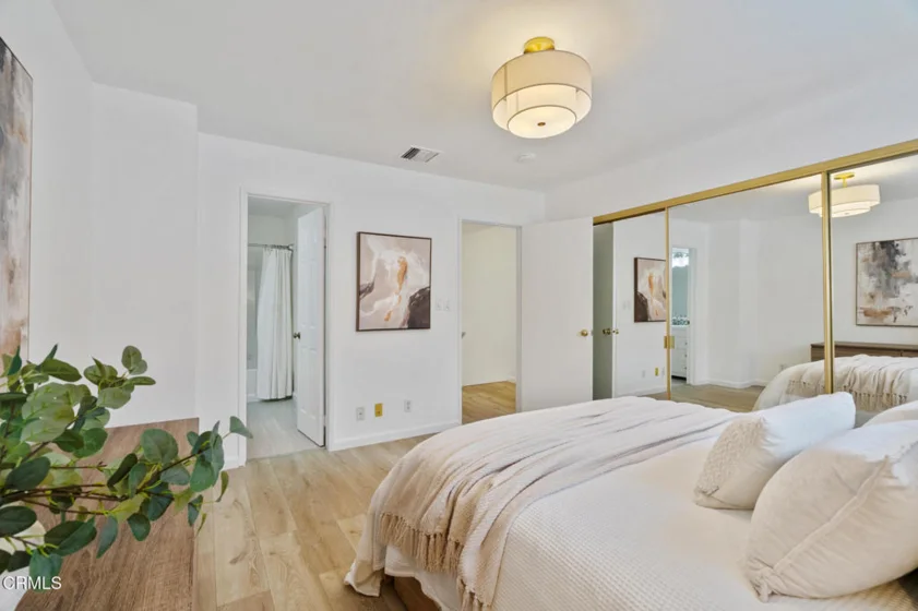 544 E Magnolia #D photo 17