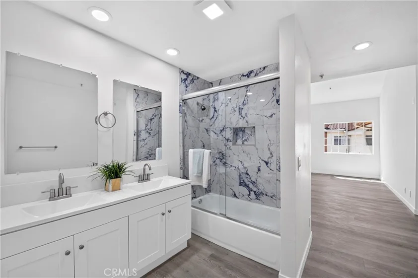 1131 Campbell Street #210 photo 27