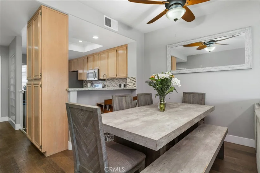 415 Townsquare Lane #308 photo 10
