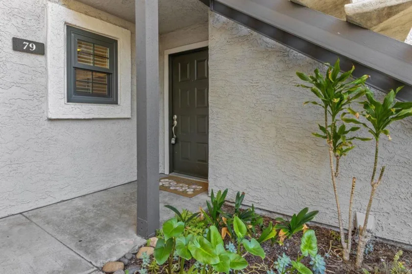 14960 Avenida Venusto #79 photo 2