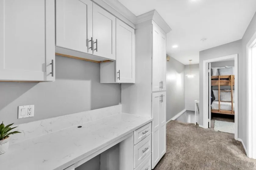 465 Orange Avenue photo 16