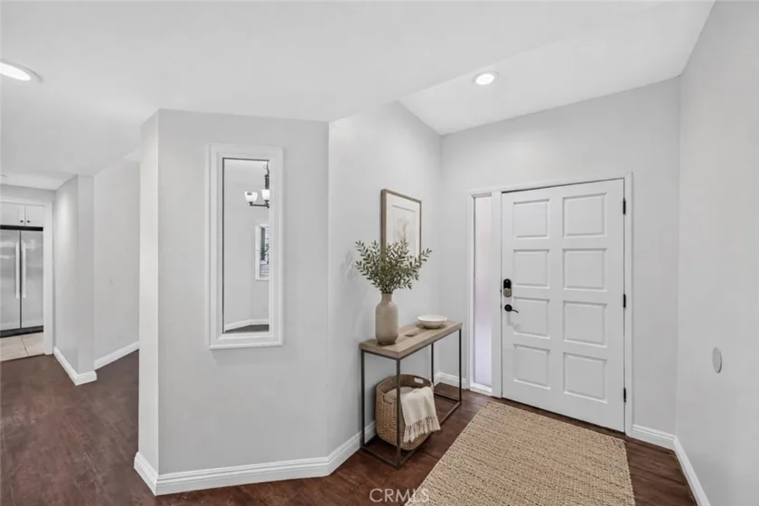 1026 S Marengo Avenue #2 photo 6