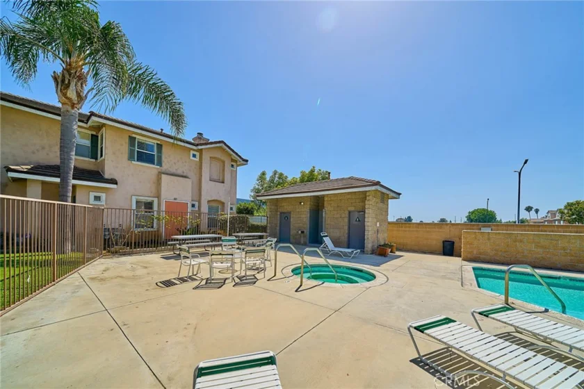 9008 Primavera Lane photo 44