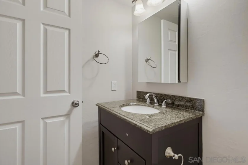 3614 Caminito Carmel Lndg photo 8