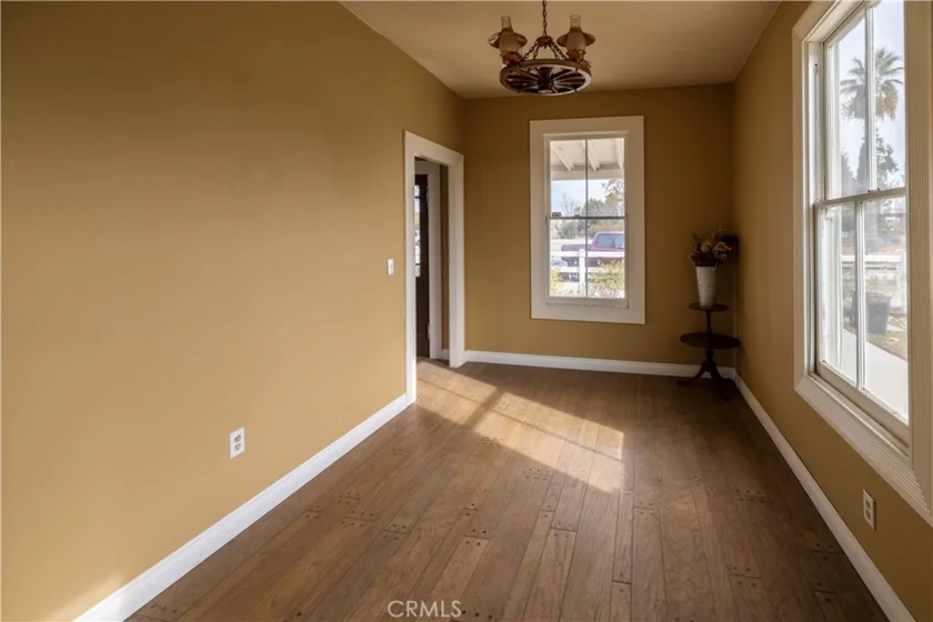 24771 Washington Avenue photo 20