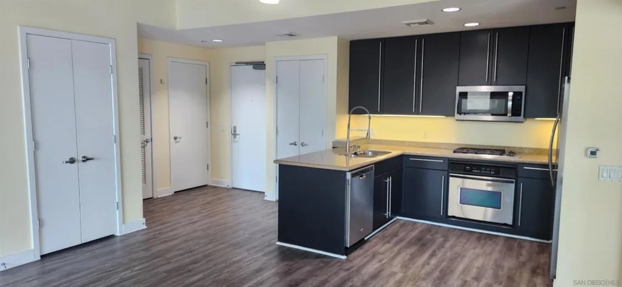 801 Ash Street #203 photo 7