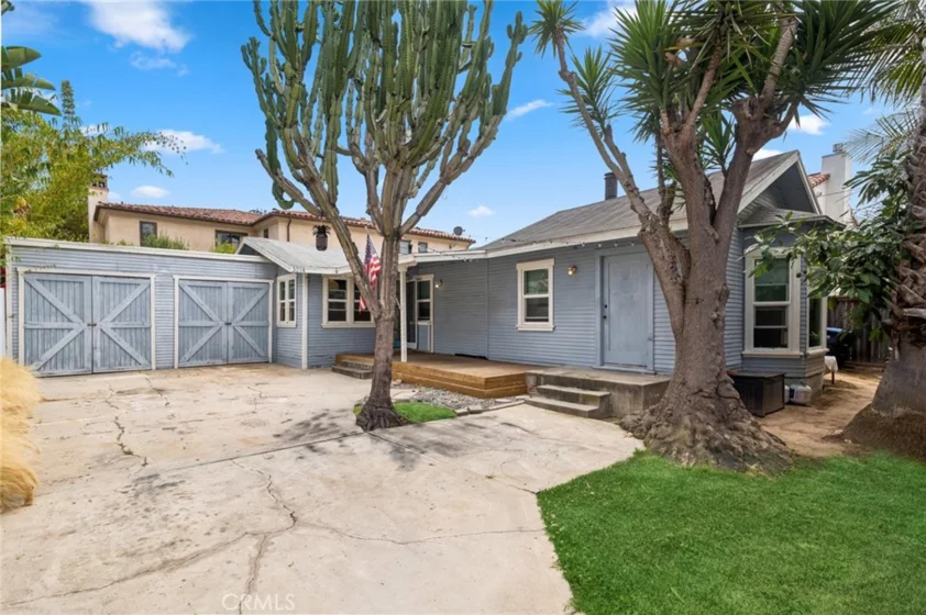 3214 Broad Street photo 3