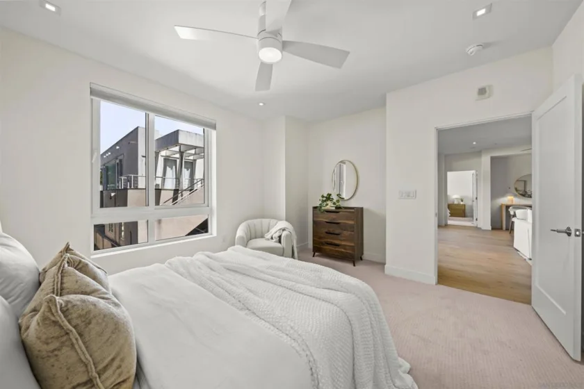 2665 5th Avenue #303 photo 32