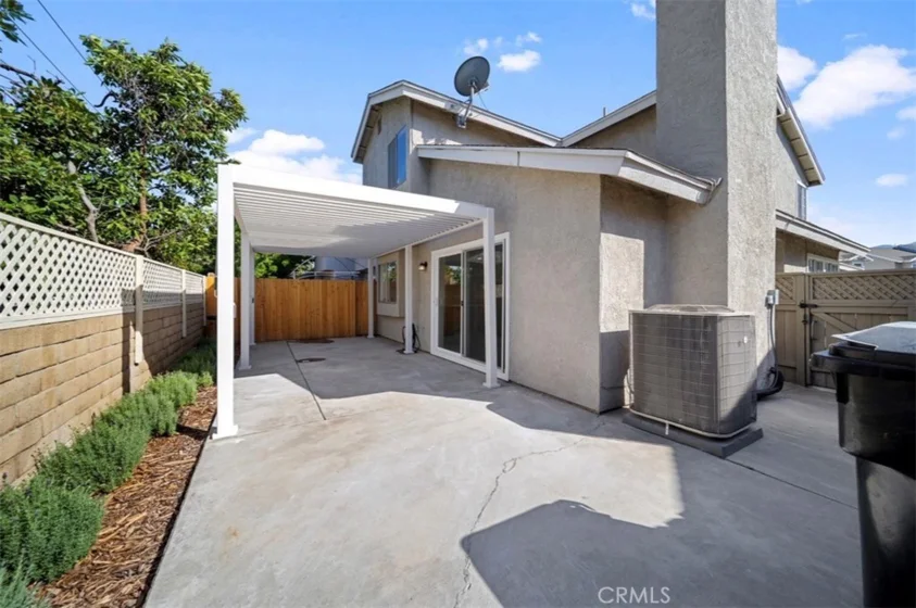 1613 Toyon photo 18
