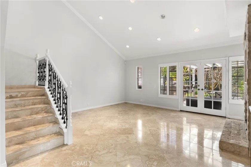 5810 E Mountain Loop photo 15