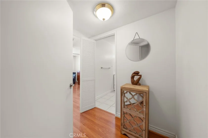 955 E. 3rd Street #203 photo 9