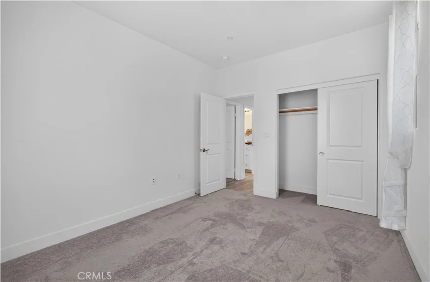 340 S Auburn Heights photo 37