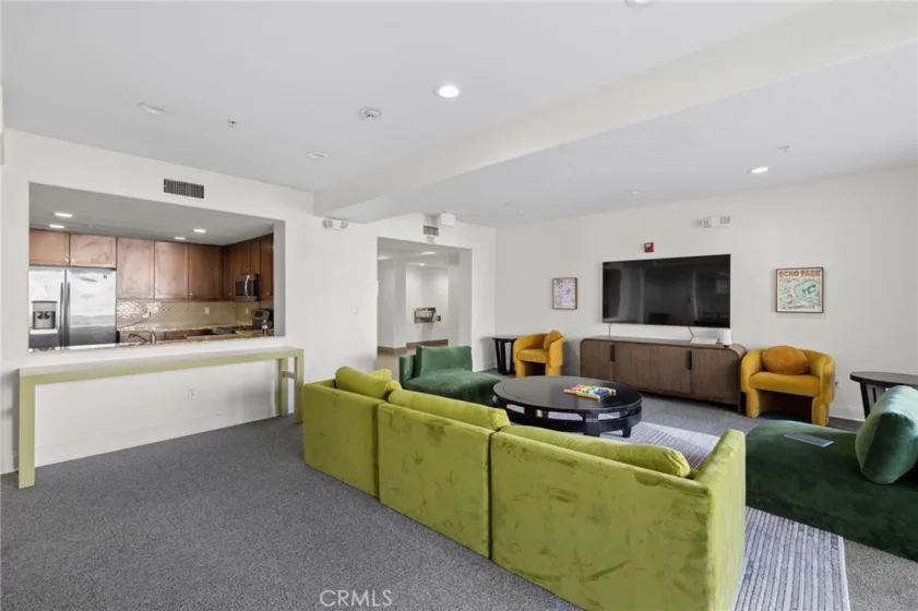 360 W Avenue 26 #401 photo 7