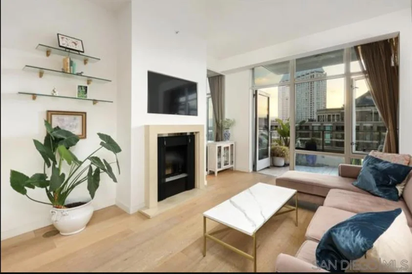 550 Front Street #1007 photo 33