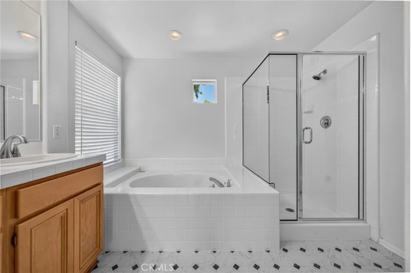 39977 Chalon Court photo 26