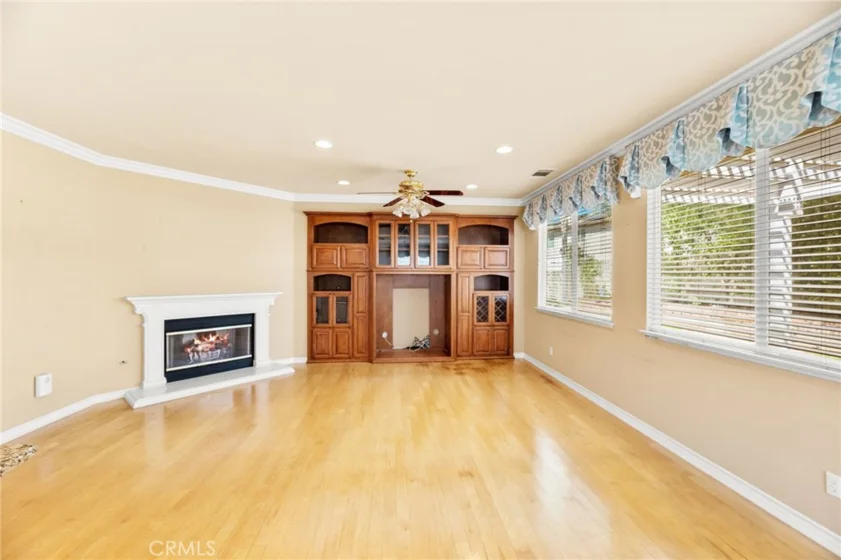 39894 Camden Court photo 18