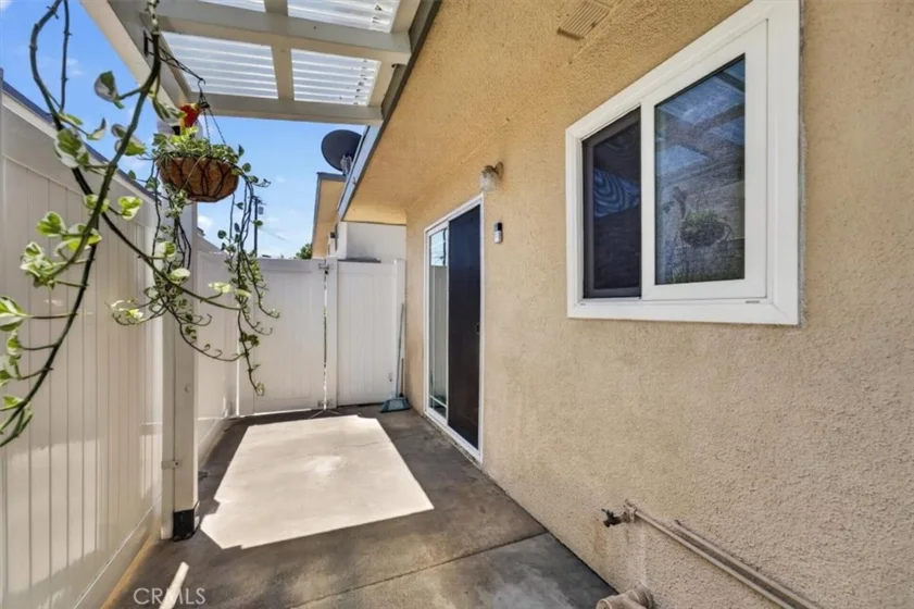 8788 Valley View #C photo 21