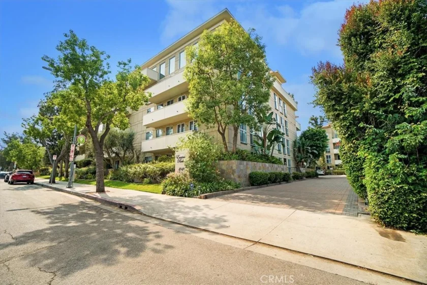4949 Genesta Avenue #215 photo 1