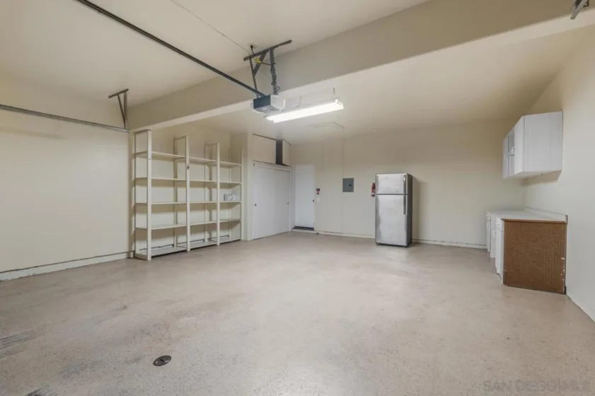 12636 Springbrook #E photo 37