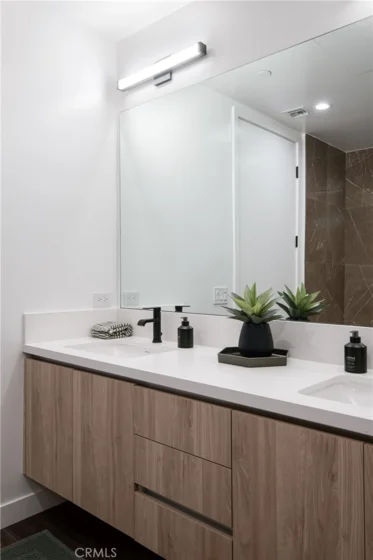 118 Astronaut Ellison S Onizuka Street #309 photo 8