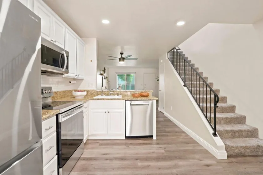 6594 Bell Bluff photo 3