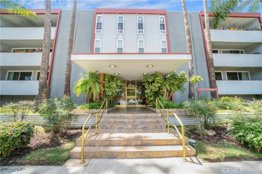 4915 Tyrone Avenue #211 photo 1